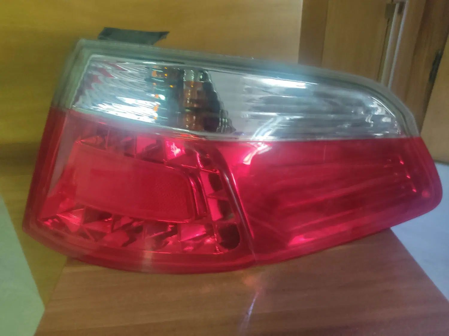 چراغ خطر سمت سر نشین برلیانس H330|قطعات یدکی و لوازم جانبی|اصفهان, عباس‌آباد|دیوار