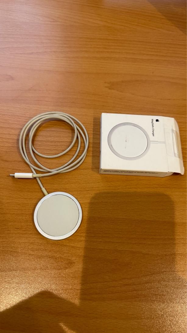 شارژر magsafe مگ سیف و کابل شارژ لایتنیگ اصلی اپل|لوازم جانبی موبایل و تبلت|تهران, طرشت|دیوار