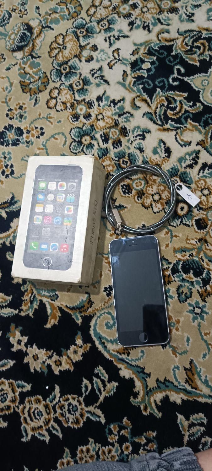 گوشی اپل 5s|موبایل|تهران, نظام‌آباد|دیوار