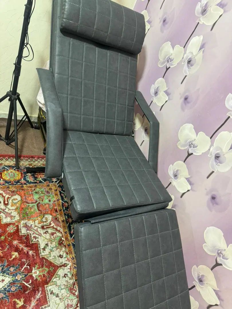 تخت ماساژ یا میکرو بلیدینگ و کاشت مژه|آرایشگاه و سالن‌های زیبایی|تهران, اباذر|دیوار