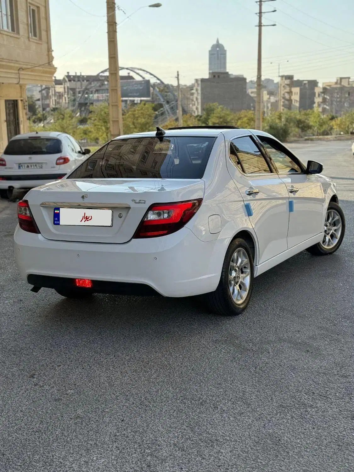 دنا پلاس توربو اتومات شش دنده مدل 1401 بی رنگ کامل|خودرو سواری و وانت|تبریز, |دیوار