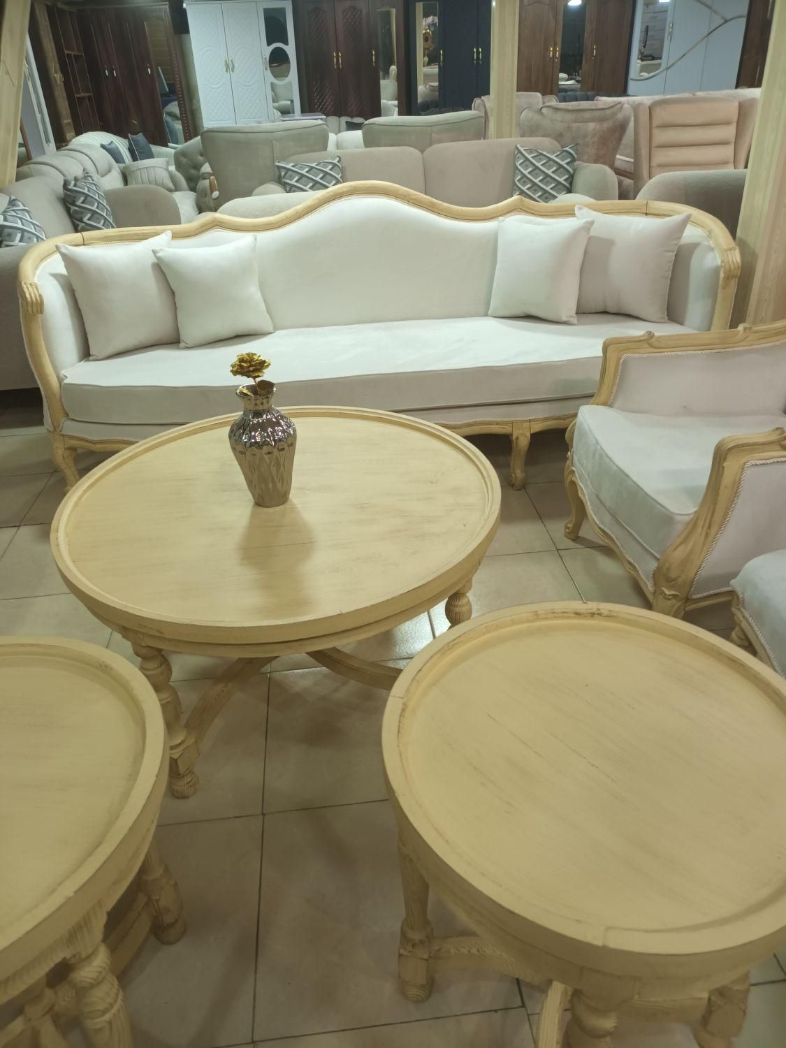 مبل کوئین فرانسوی حصیری|مبلمان خانگی و میز عسلی|رشت, خمیران زاهدان|دیوار