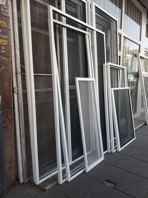 توری پنجره و پنجره upvc|خدمات پیشه و مهارت|اراک, |دیوار