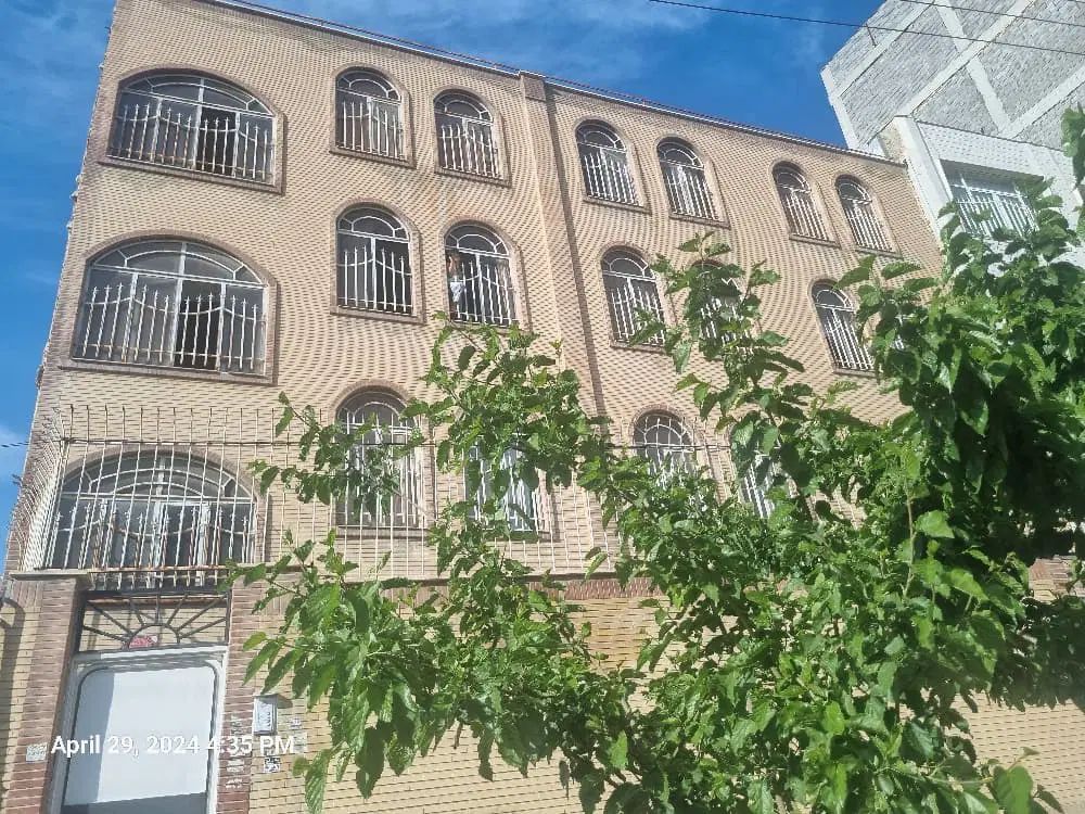 رهن واحد۱۴۶متر شیک در گلستان برپارک زیرقیمت و فوری|اجارهٔ آپارتمان|کرمانشاه, |دیوار
