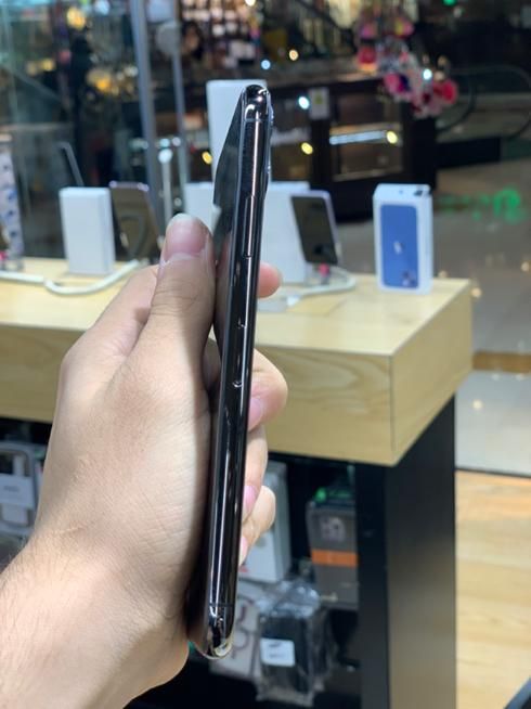 Iphone 11pro max 256 Zaa پک اصلی با لوازم جانبی|موبایل|تهران, باغ فیض|دیوار