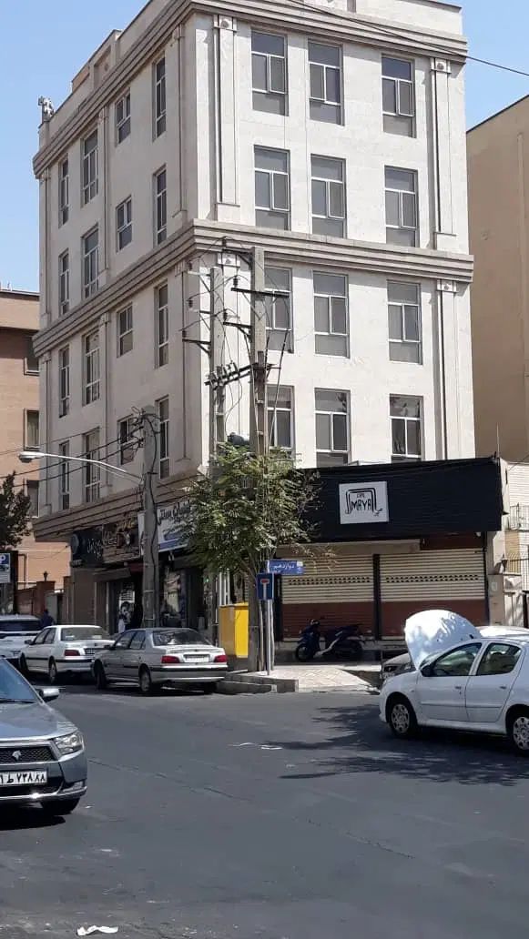 اجاره مغازه ۲۰ متر دهنه ۶ متر(بلوار فردوس شرق)|اجارهٔ مغازه و غرفه|تهران, فردوس|دیوار