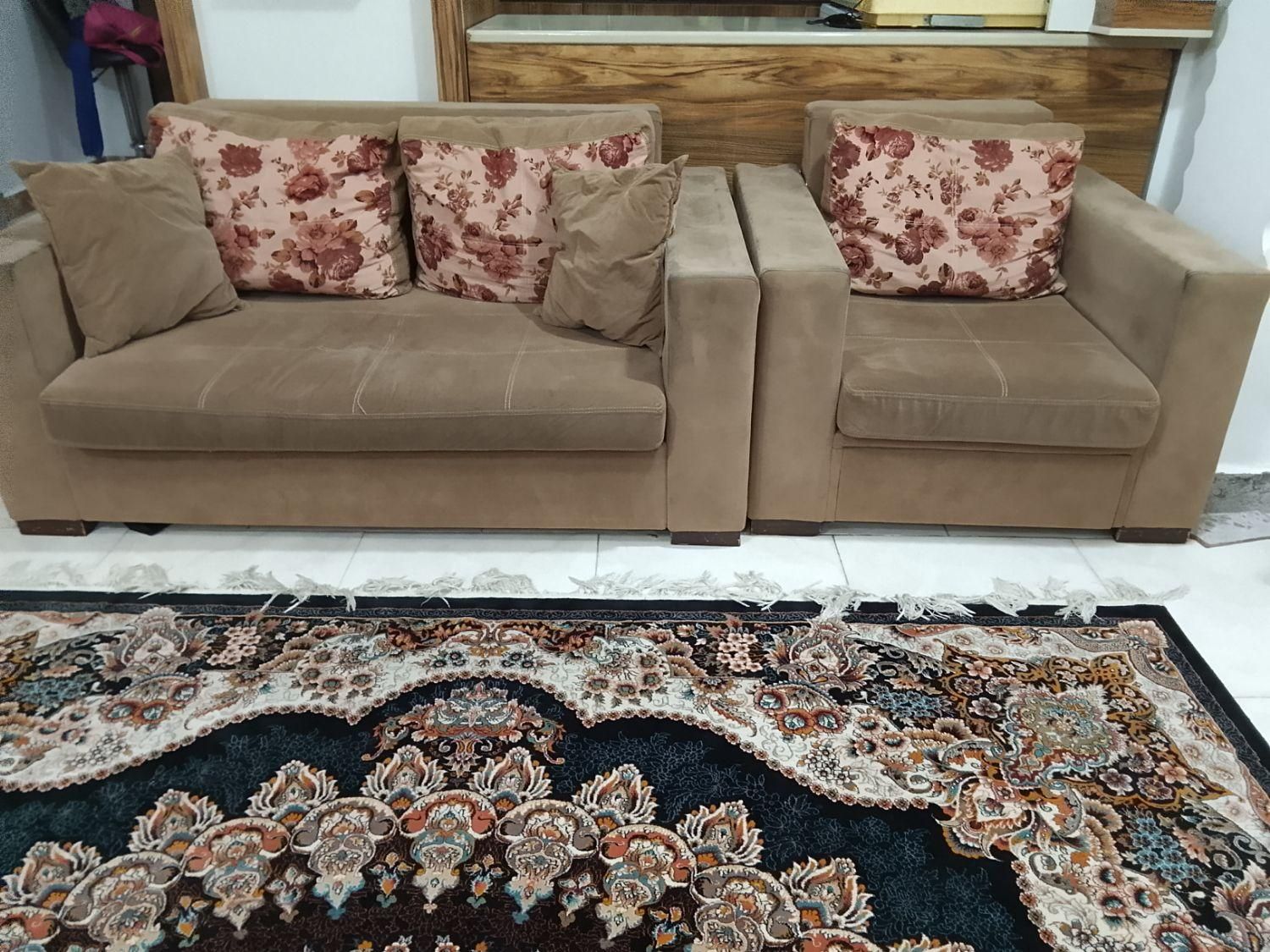 مبل ۷ نفره|مبلمان خانگی و میز عسلی|سنگر, |دیوار