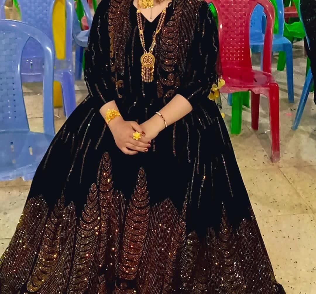 دوخت لباس محلی مجلسی اعیونی|لباس|یاسوج, |دیوار