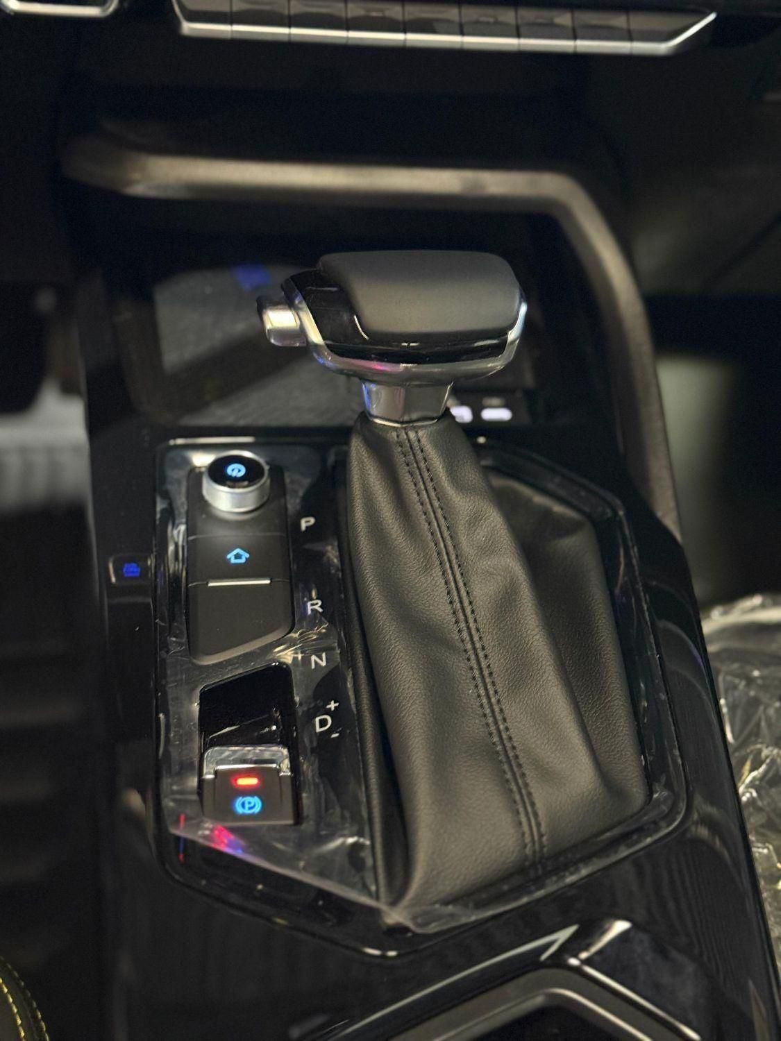 ام‌وی‌ام X33 Cross (اومودا C3)،نقد|خودرو سواری و وانت|اهواز, کوی طلاب|دیوار