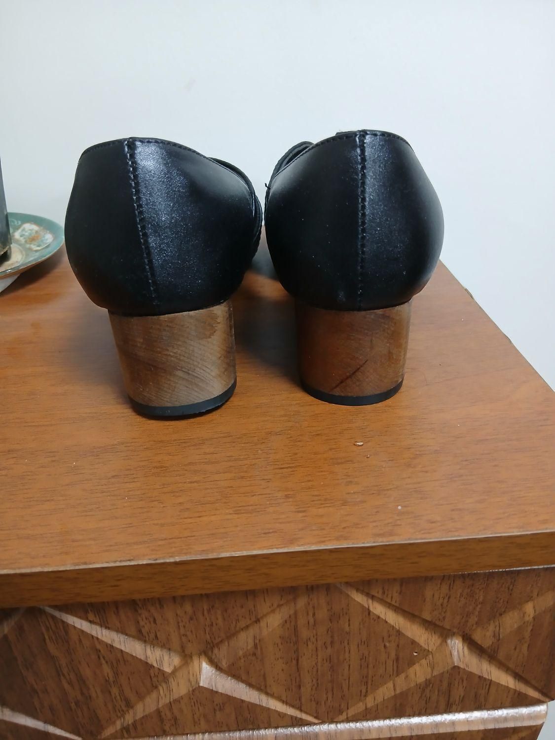 صندل تابستانی چرم کاملا نو، سایز ۳۹|کیف، کفش، کمربند|تهران, امام حسین|دیوار