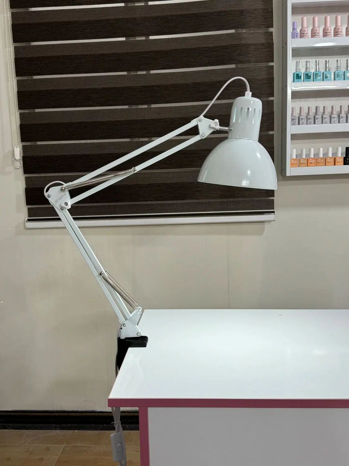 چراغ طرح ایکیا و بالا خاموش شو ویژه ناخنکاران|لامپ و چراغ|تهران, نصرت|دیوار