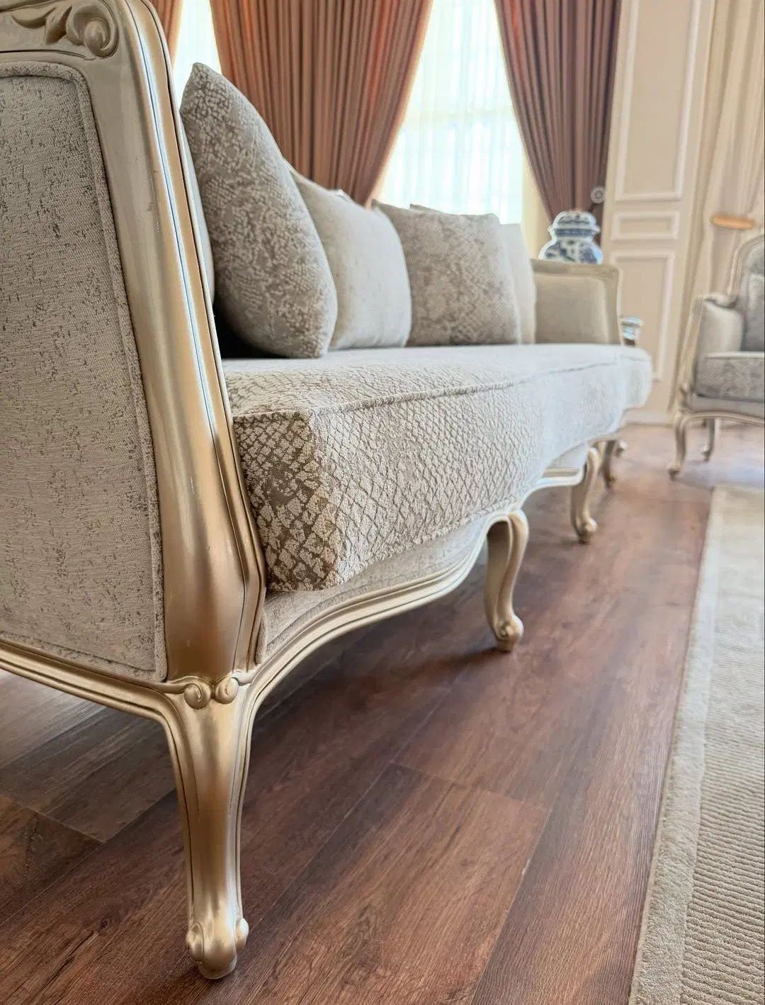 مبل طرح کویین فرانسوی/آنسل/بی نظیردر ‌طراحی مبلمان|مبلمان خانگی و میز عسلی|اردبیل, |دیوار