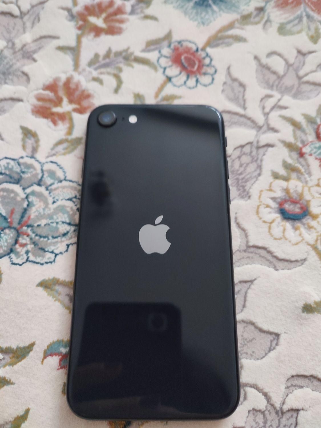 اپل iPhone SE (2022) با حافظهٔ ۱۲۸ گیگابایت|موبایل|اصفهان, تیران|دیوار