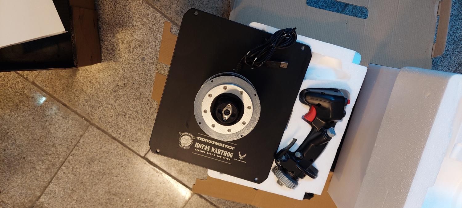 جوی استیک و اهرم گاز خلبانی تراست مستر|کنسول، بازی ویدئویی و آنلاین|تهران, طرشت|دیوار