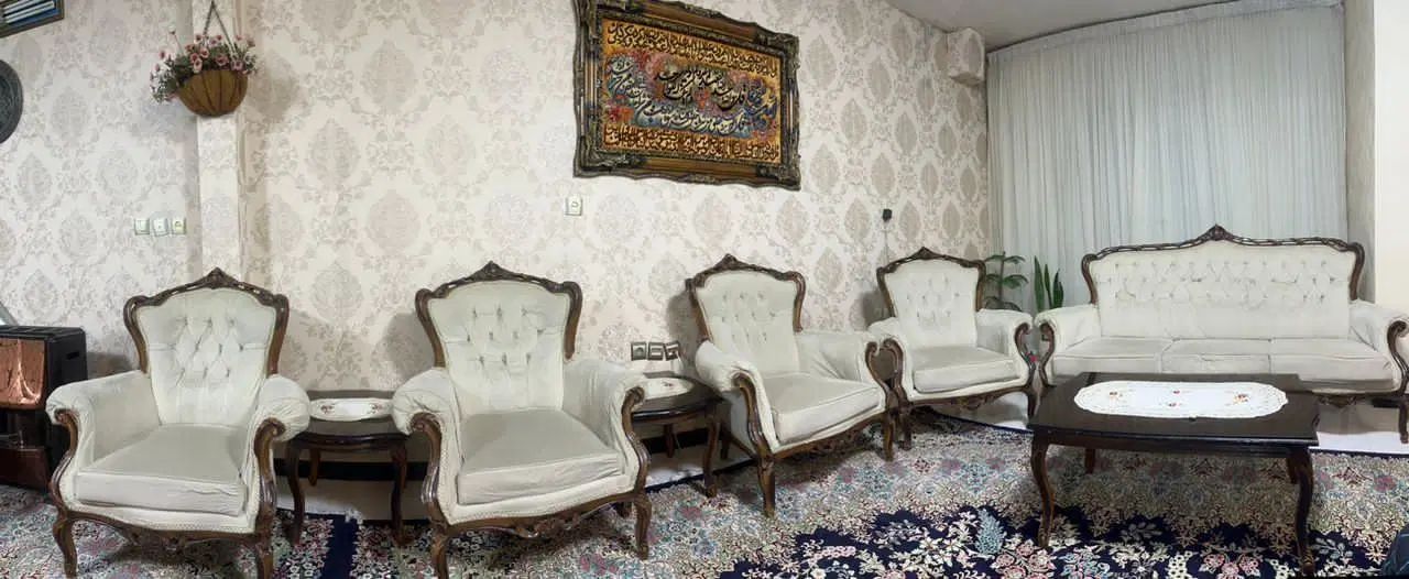 مبل منبت دست ساز همراه۲عسلی وجلو مبلی ۷نفره|مبلمان خانگی و میز عسلی|کرج, شهرک طالقانی|دیوار