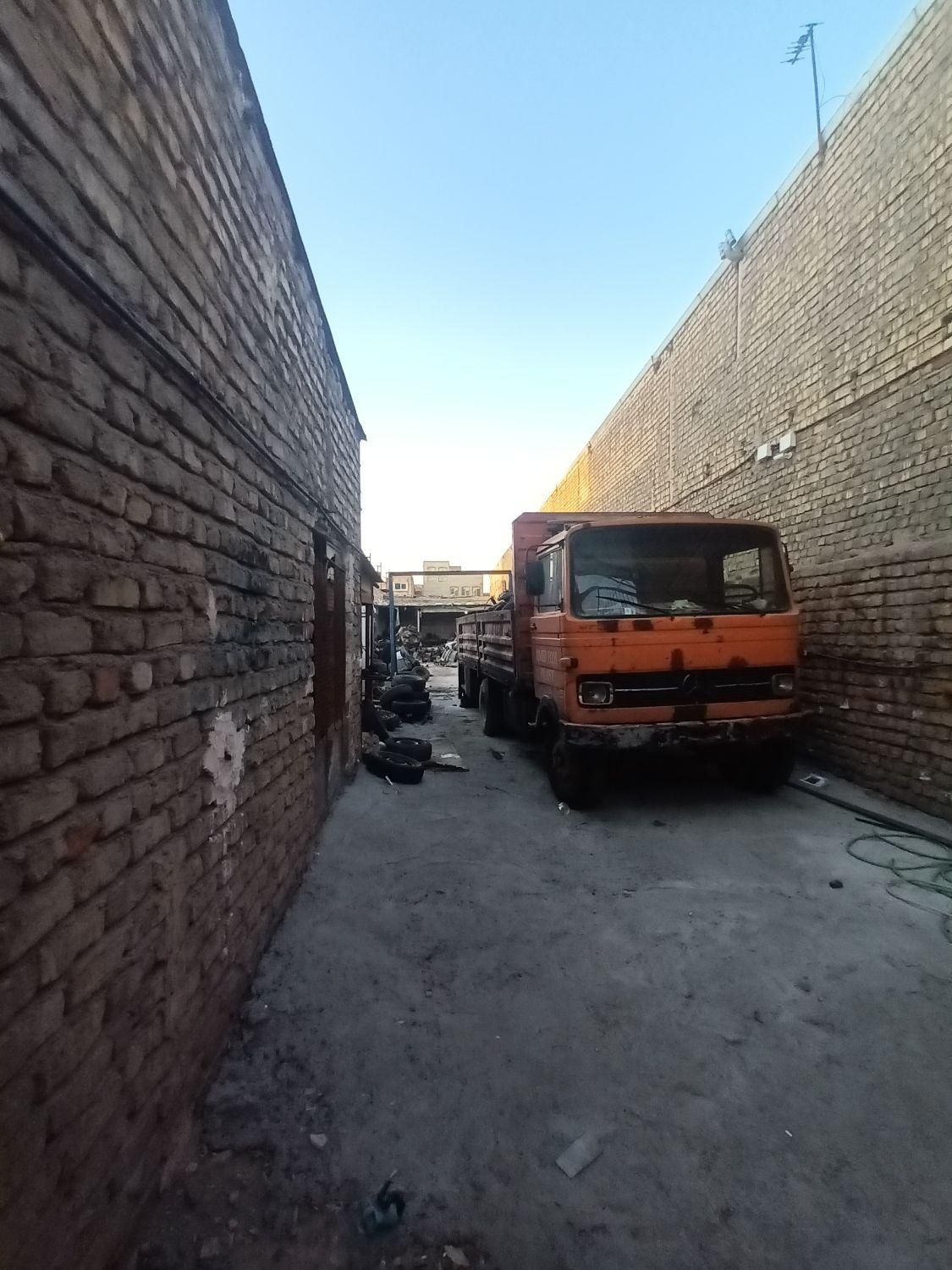 گاراژ تجاری 500 متری نوساز بر اصلی مترو|فروش مغازه و غرفه|قم, امامزاده ابراهیم|دیوار