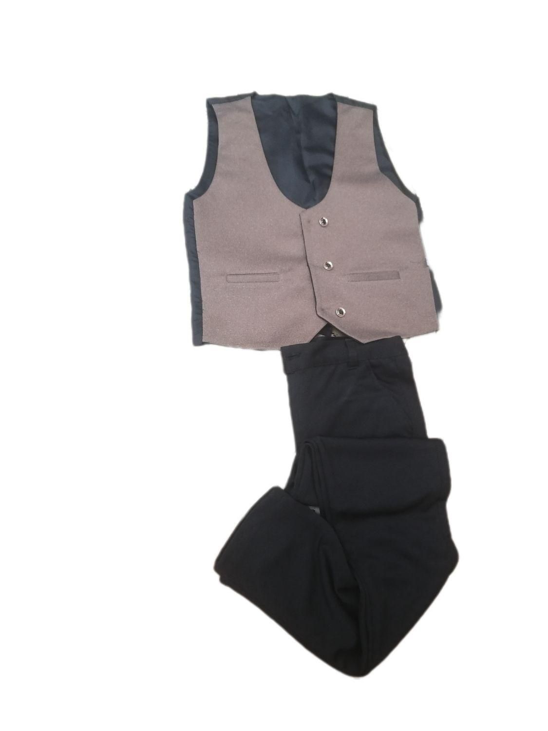 واگذاری اجناس مغازه بچه گانه تا 15سال|لباس|نجف‌آباد, ریاضی|دیوار