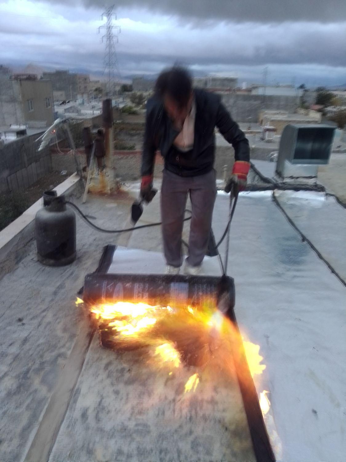 نصب و فروش ایزوگام با ماندگاری بالا|خدمات پیشه و مهارت|شیروان (خراسان), |دیوار