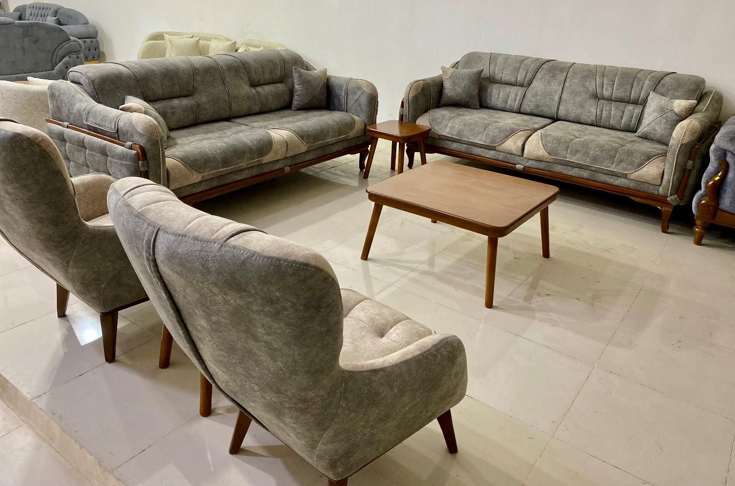 مبل/ تخت شو / شرایط اقساط|مبلمان خانگی و میز عسلی|قشم, |دیوار