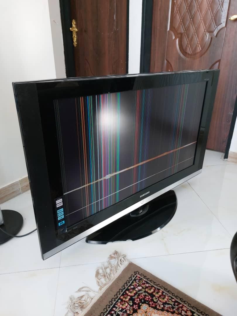 تلویزیون LCD ۴۲ اینچ سامسونگ ،وضعیت در عکس|تلویزیون و پروژکتور|تهران, دارآباد|دیوار