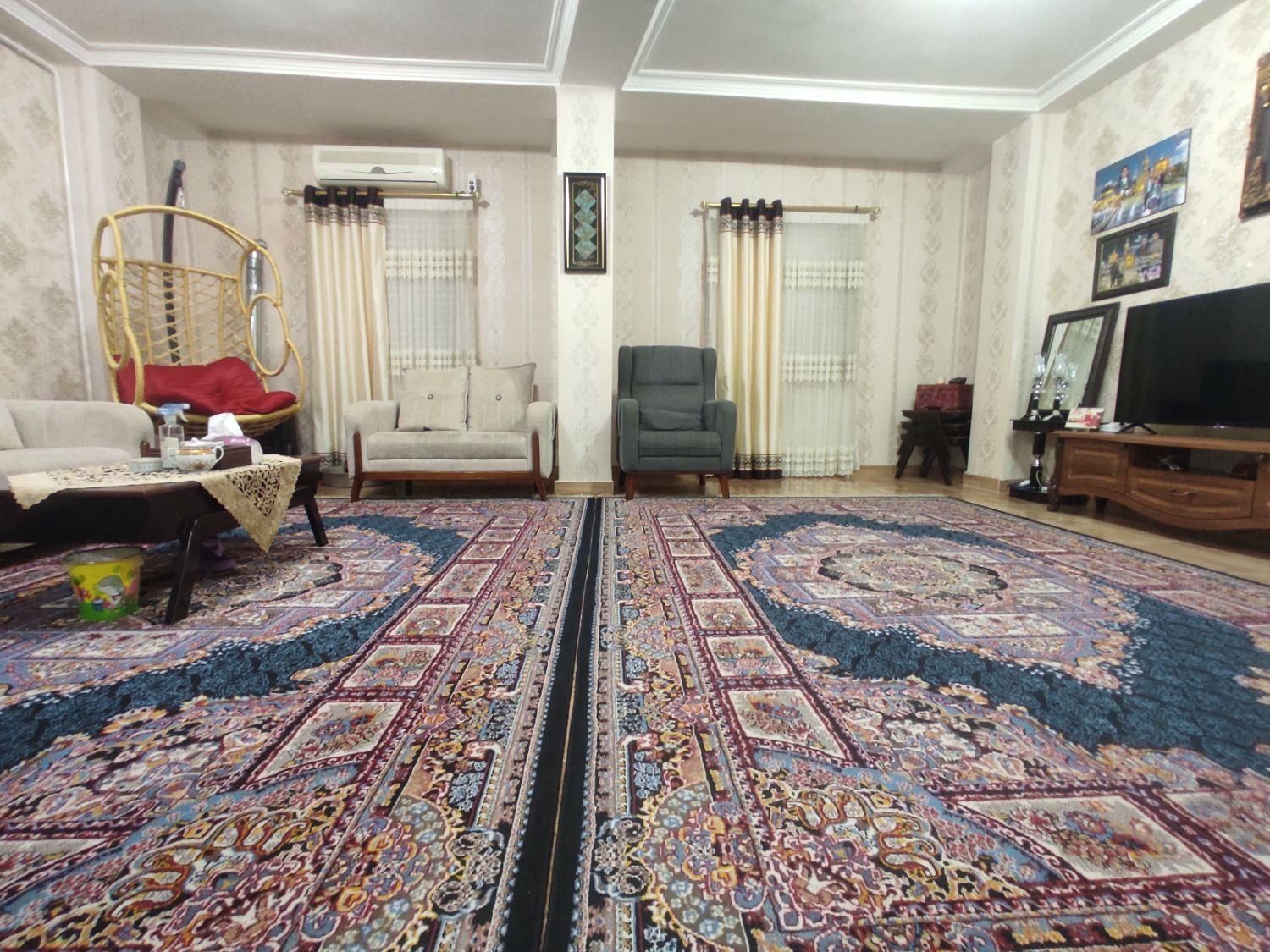 حمیدیان واحد ۱۱۰متری با پارکینگ تک واحدی|فروش آپارتمان|رشت, حمیدیان|دیوار