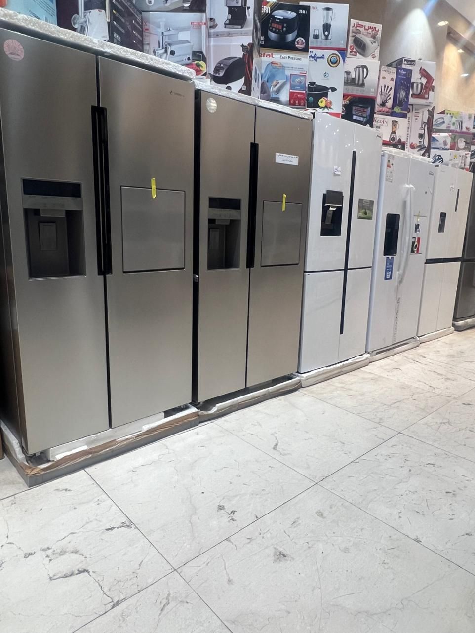 یخچال و یخچال فریزر (نقد و چکی دوازده ماهه)|یخچال و فریزر|تبریز, |دیوار