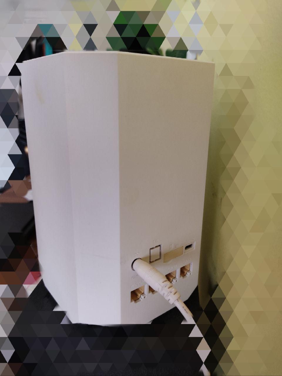 مودم ZTE 5G X28 در حد نو + فن خنک‌کننده|مودم و تجهیزات شبکه|تهران, مهران (سیدخندان)|دیوار