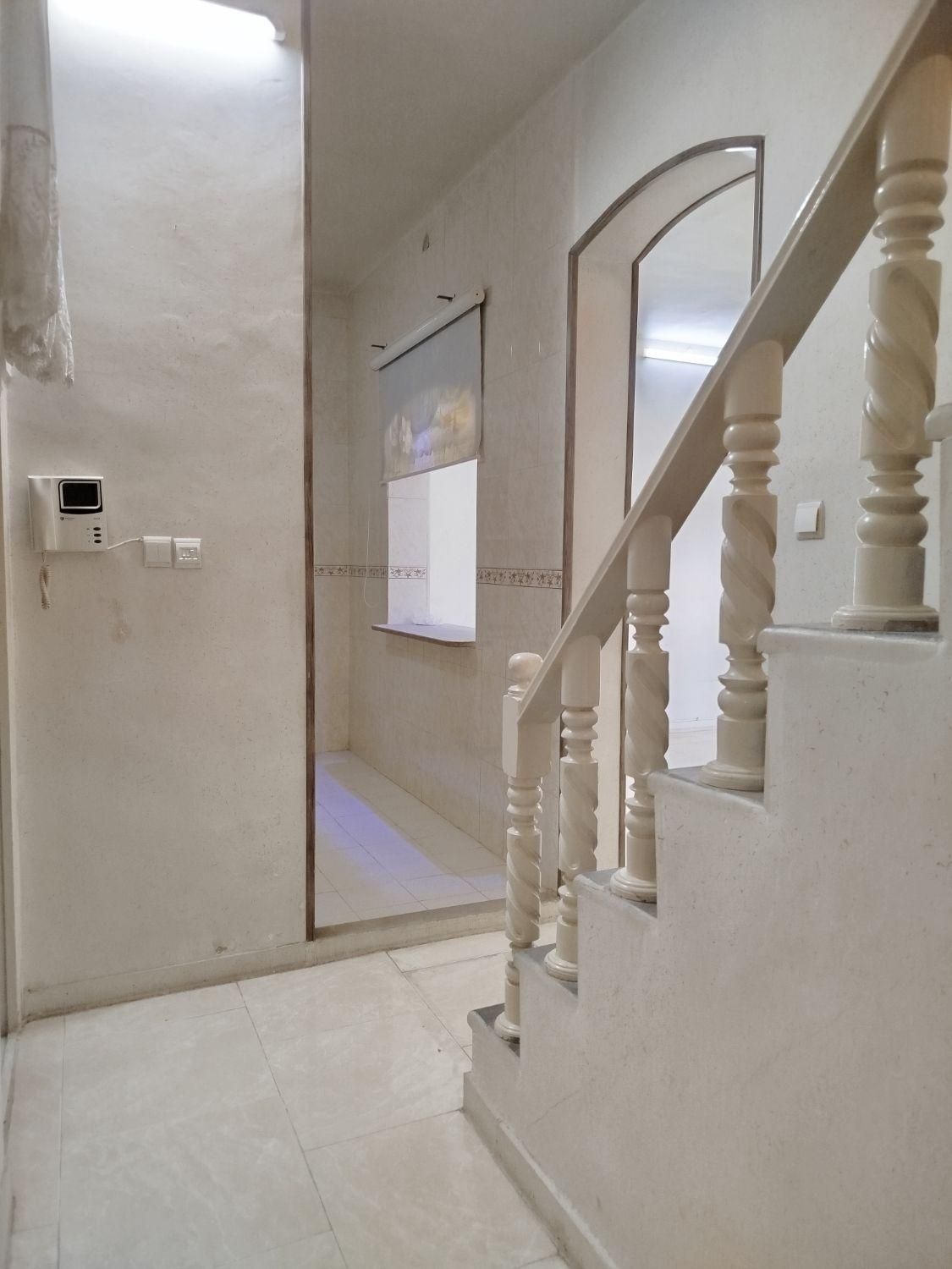 فروش خانه ویلایی ۷۰ متری ۱ خوابه در پوریای ولی|فروش خانه و ویلا|اصفهان, پوریای ولی|دیوار