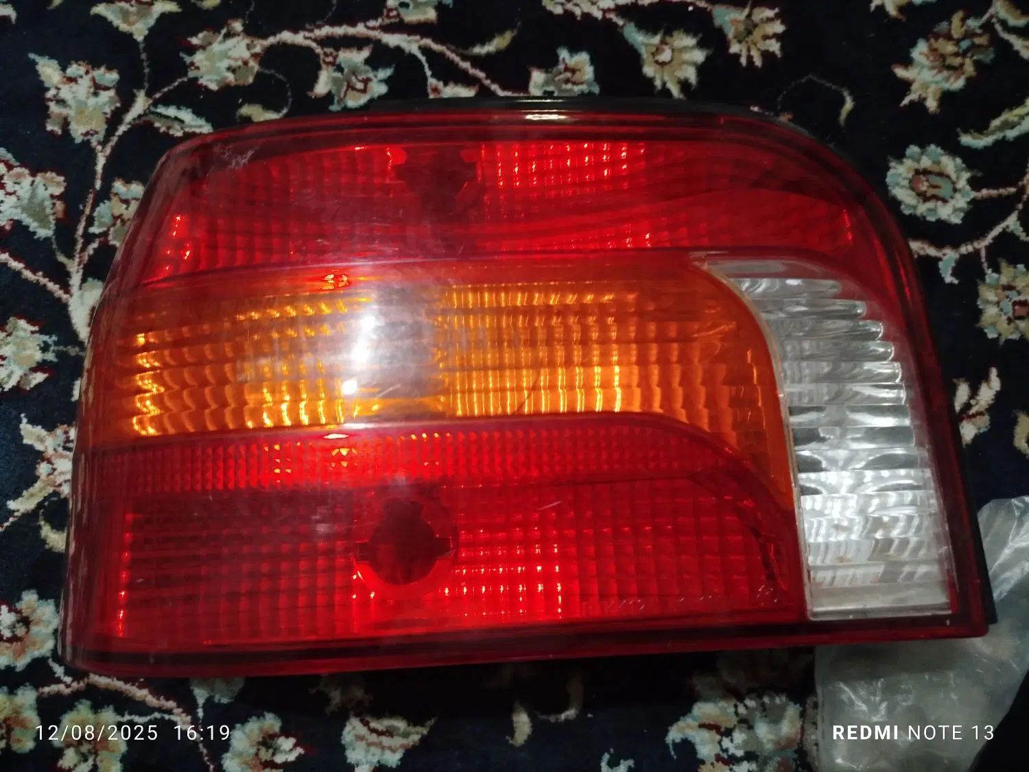چراغ عقب.بوق.کلیدشیشه.قاب دربچه کولر|قطعات یدکی و لوازم جانبی|تهران, تهرانسر شمالی|دیوار
