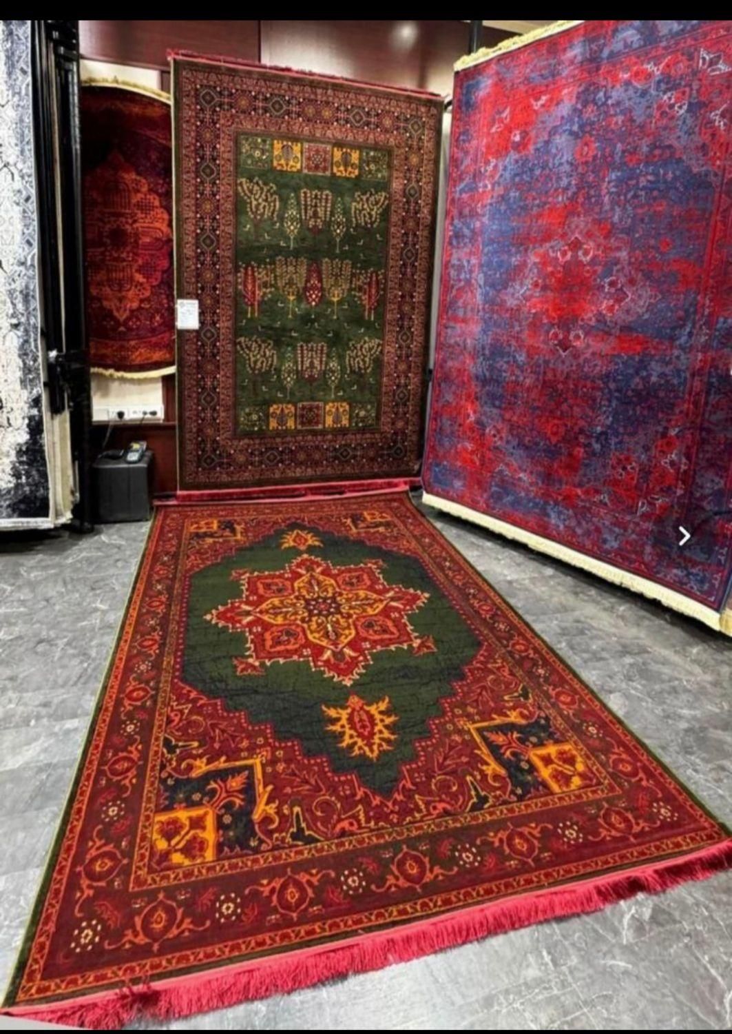 فرش شاه سُلطان تراکم ۳۷۰۰ نخ هیتست|فرش|شیراز, شهرک سراج‎|دیوار