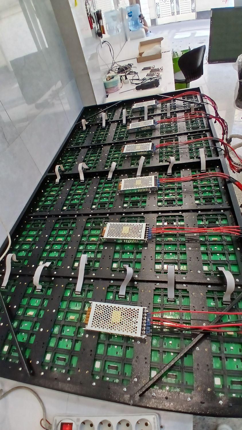 تلویزیون شهری،تابلوروان،تابلو روان،تابلوسازی|فروشگاه و مغازه|کرج, چهارصد دستگاه|دیوار