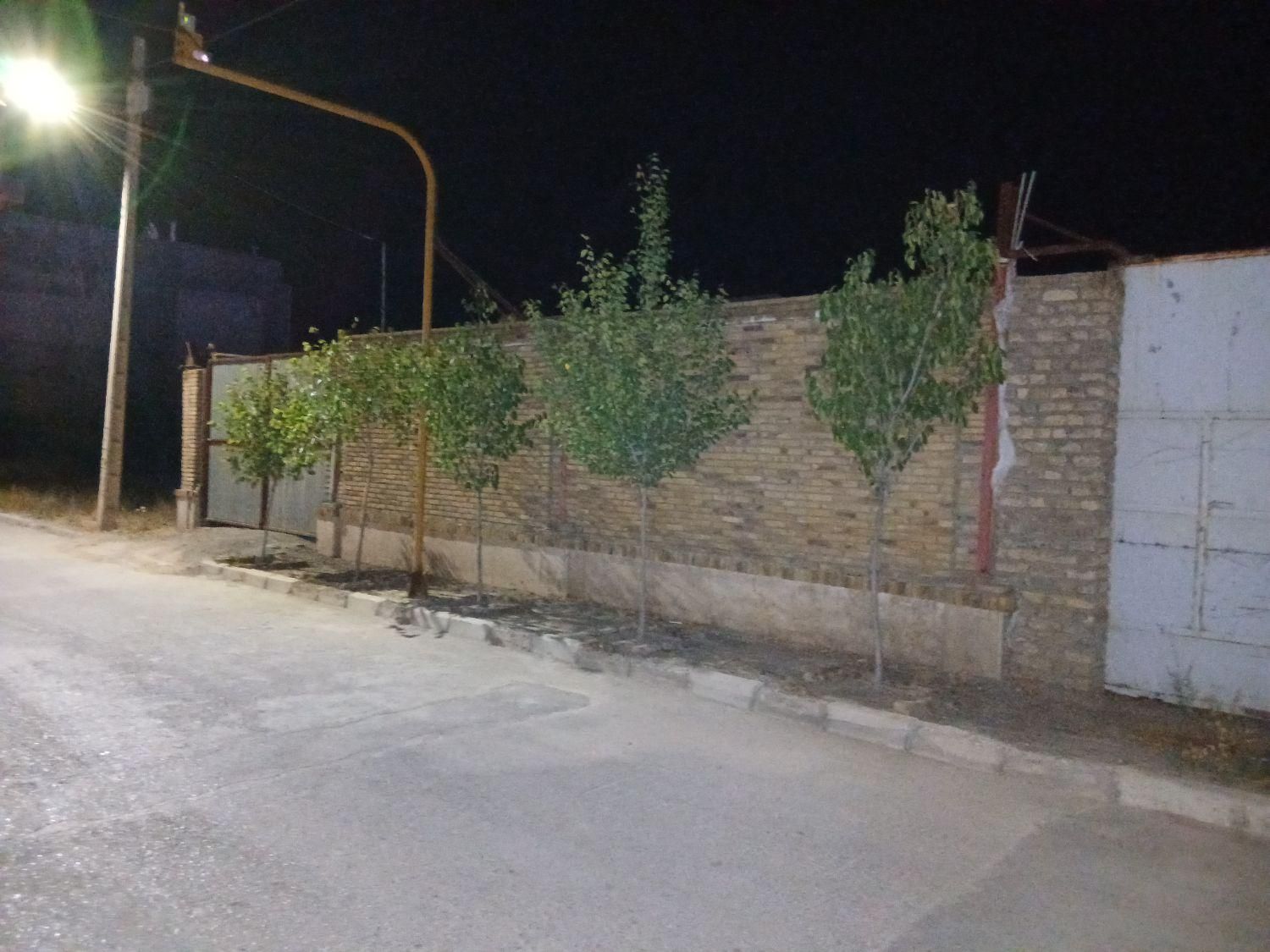 ویلاشهر/۵۲۰متر زمین دور دیوار/آماده ساخت|فروش زمین و ملک کلنگی|مشهد, ویلاشهر|دیوار