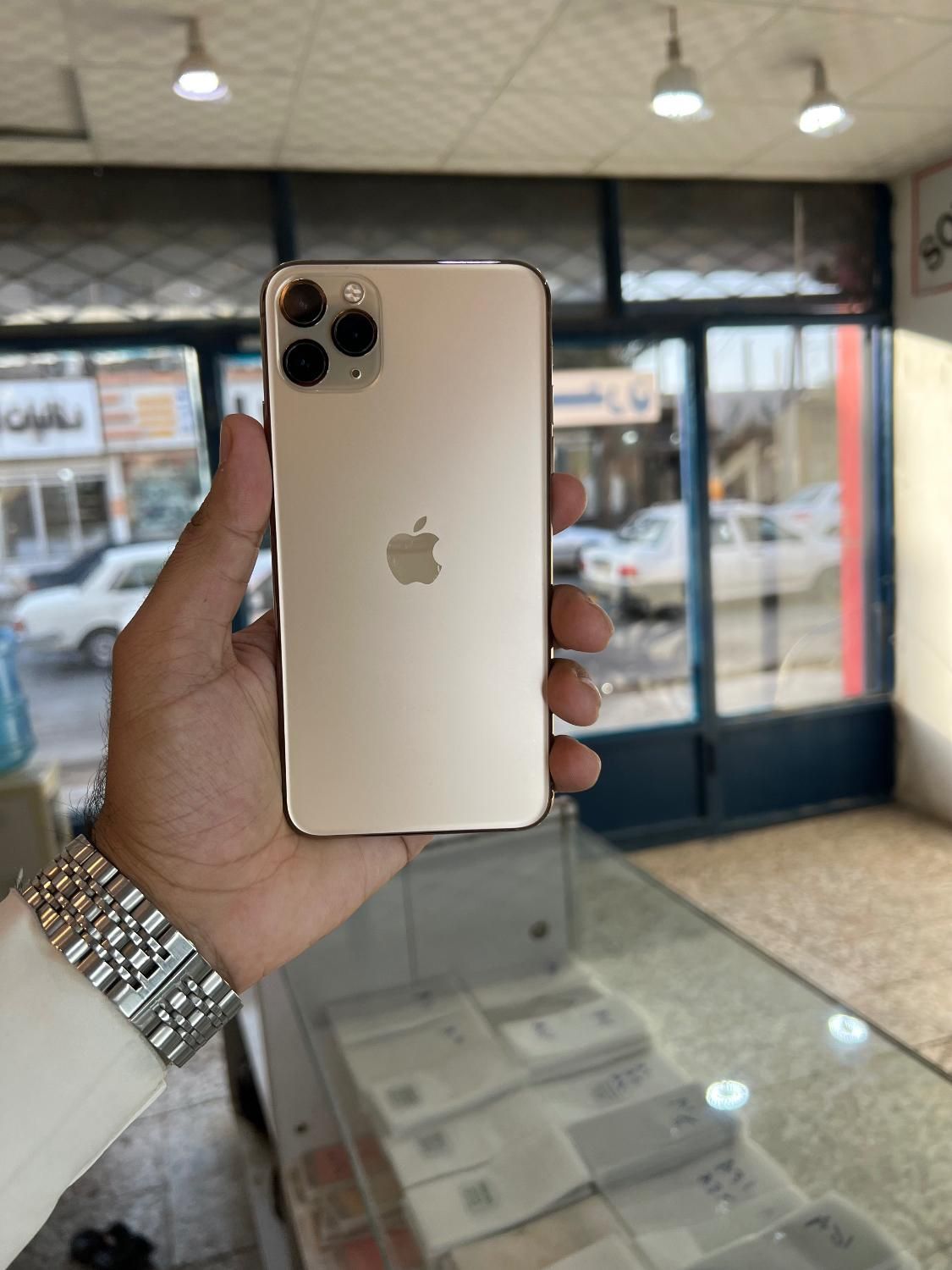 اپل iPhone 11ProMaxبا حافظه 256|موبایل|زابل, |دیوار