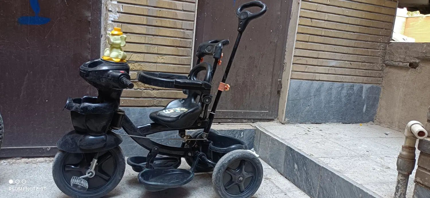 سه چرخه روهروهک اسکوتر تاب کامیون بلدوزر|دوچرخه، اسکیت، اسکوتر|کرج, شاهین‌ویلا|دیوار