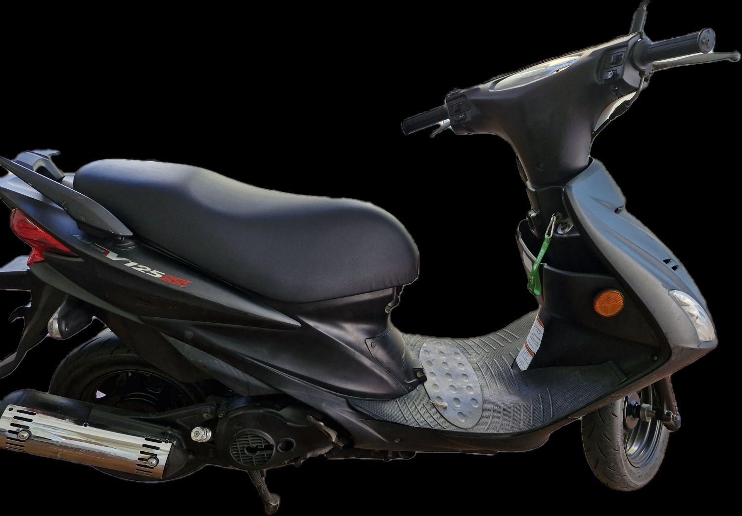 پاکشتی سوزوکی ۱۲۵ اتاق جدید نو|موتورسیکلت|شیراز, خلدبرین|دیوار