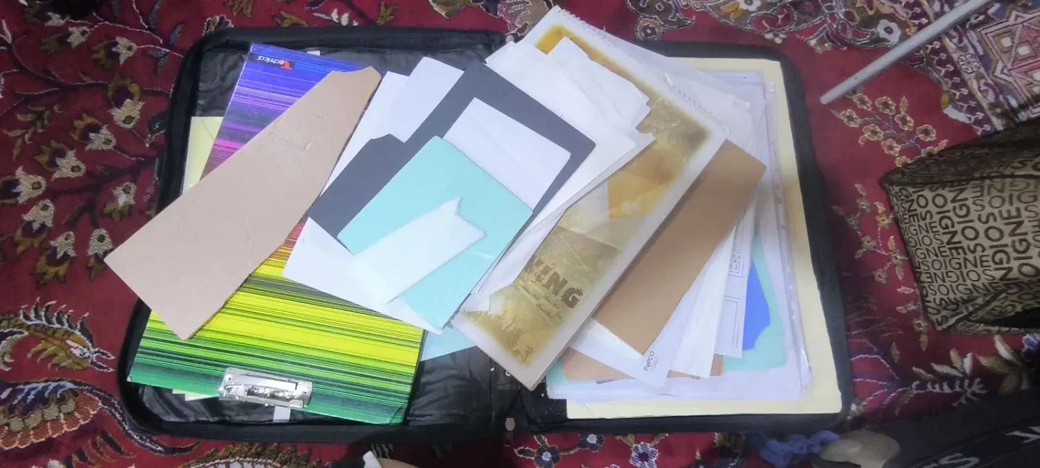 کیف دانشجویی همراه با مدارک رشته معماری|کیف، کفش، کمربند|اصفهان, کوی امیریه|دیوار