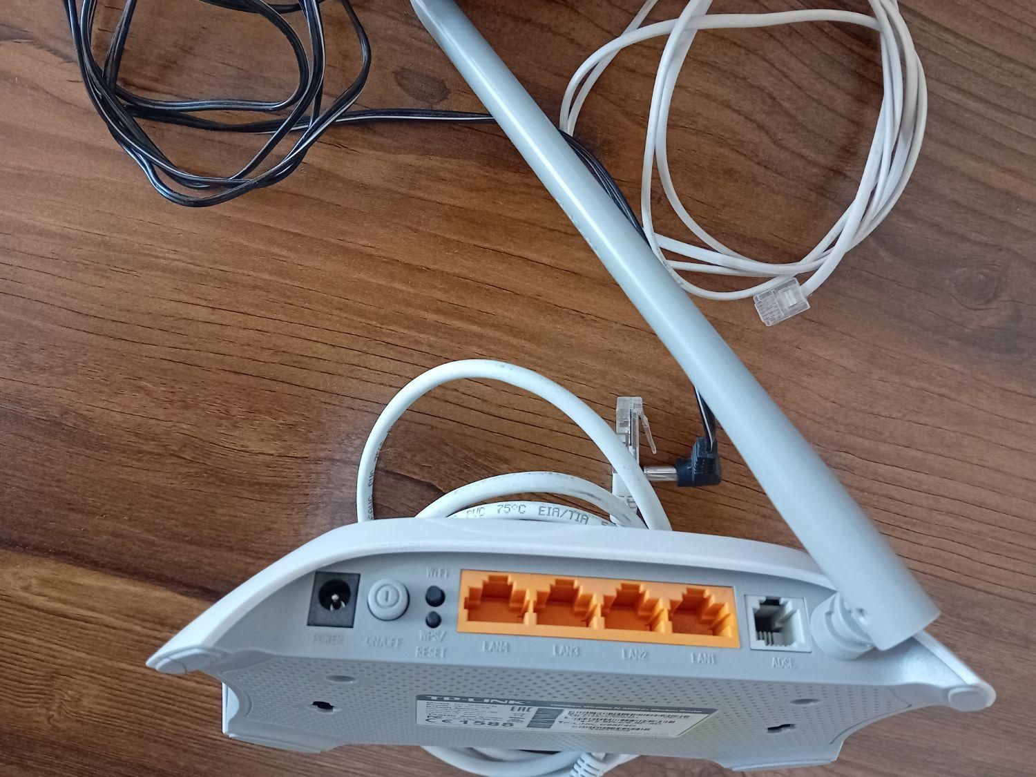 مودم ای دی اس ال تی پی لینک ADSL TP Link|مودم و تجهیزات شبکه|قم, پردیسان|دیوار