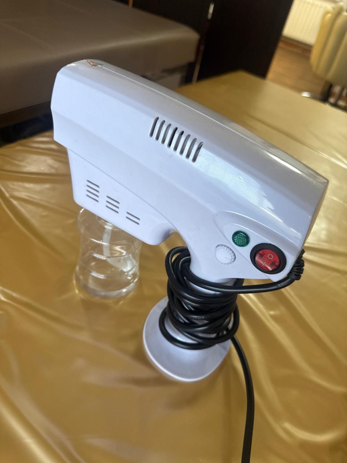 دستگاه نانواستیم و دستگاه نور قرمز|آرایشگاه و سالنهای زیبایی|رشت, گلباغ نماز|دیوار