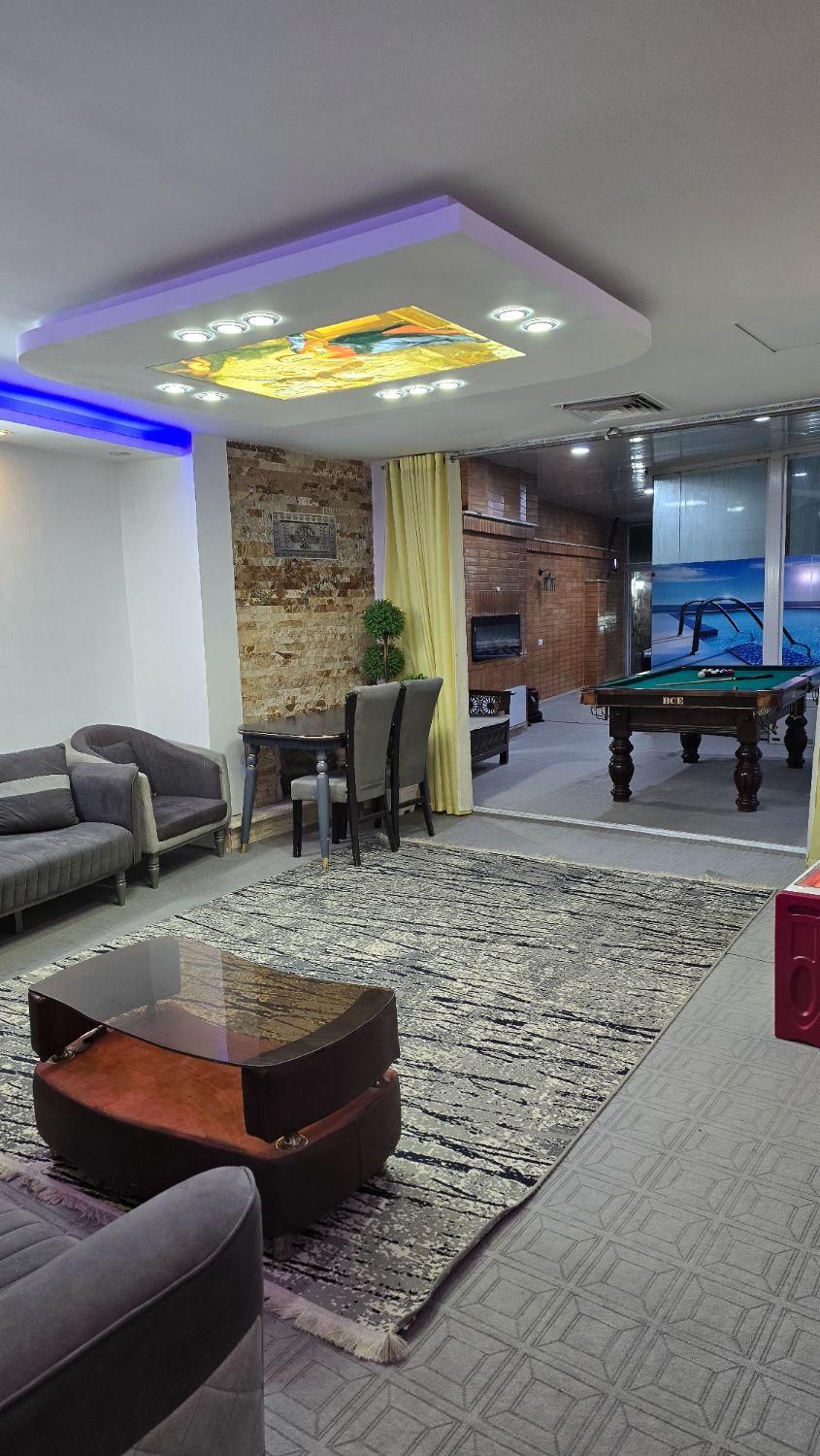 ویلا استخر سرپوشیده آبگرم با امنیت بالا|اجارهٔ کوتاهمدت ویلا و باغ|فلاورجان, |دیوار