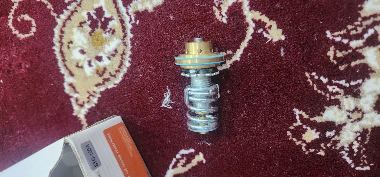 سوزن شیر انبساط b4b و فیلتر درایر|ماشین‌آلات صنعتی|کرج, چمران|دیوار