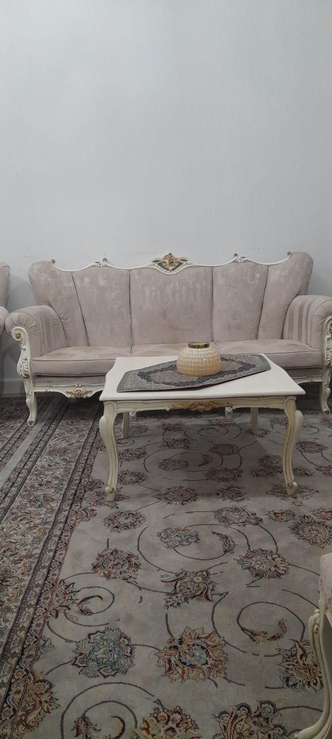 مبل ۷ نفره و نهار خوری ۶ نفره|مبلمان خانگی و میز عسلی|تهران, شهرک استقلال|دیوار