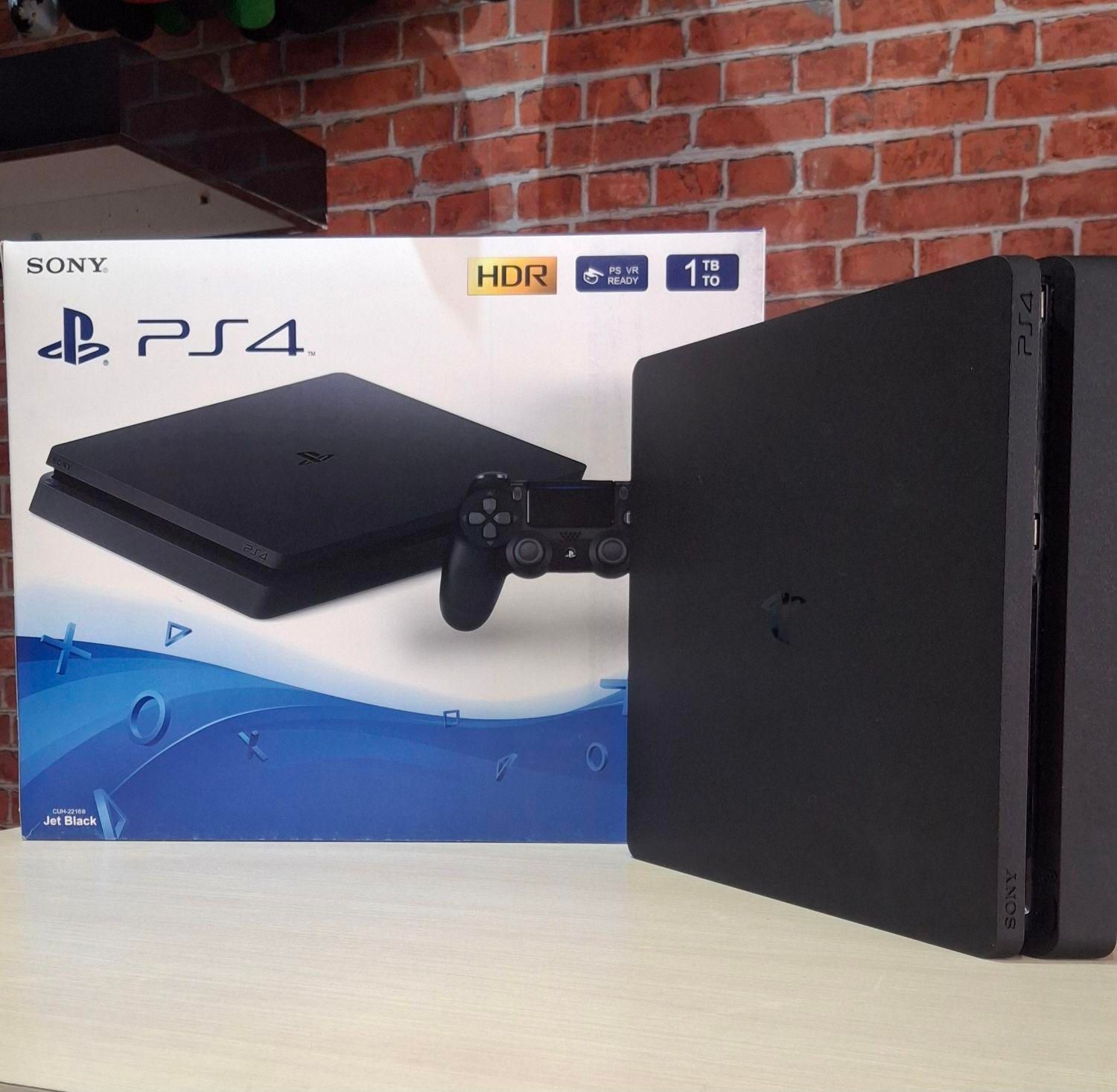 playstation 4 slim با دسته اصلی|کنسول، بازی ویدئویی و آنلاین|اصفهان, سعادت‌آباد|دیوار
