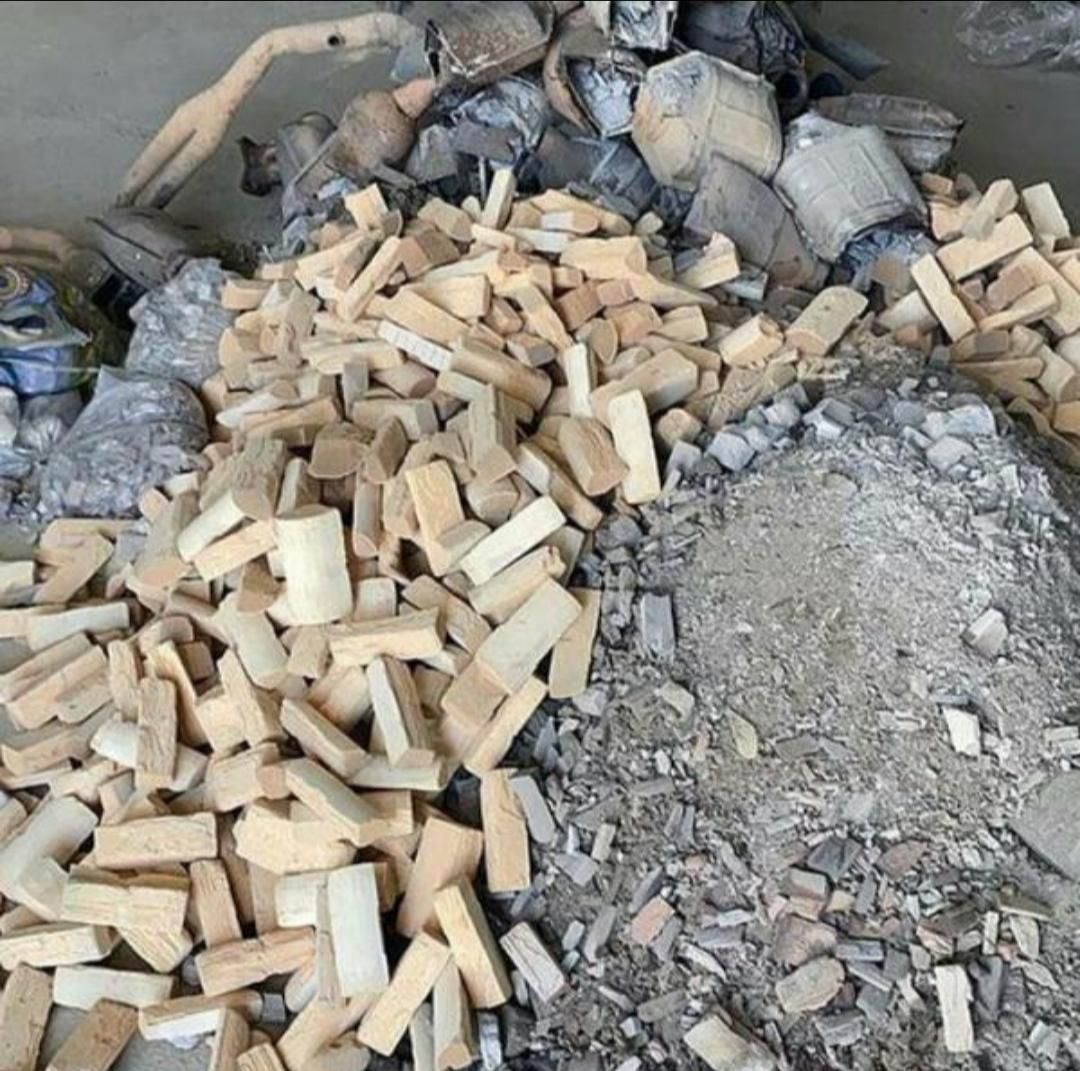 خریدارکاتالیزور فرسوده|قطعات یدکی و لوازم جانبی|رشت, بلوار گیلان|دیوار