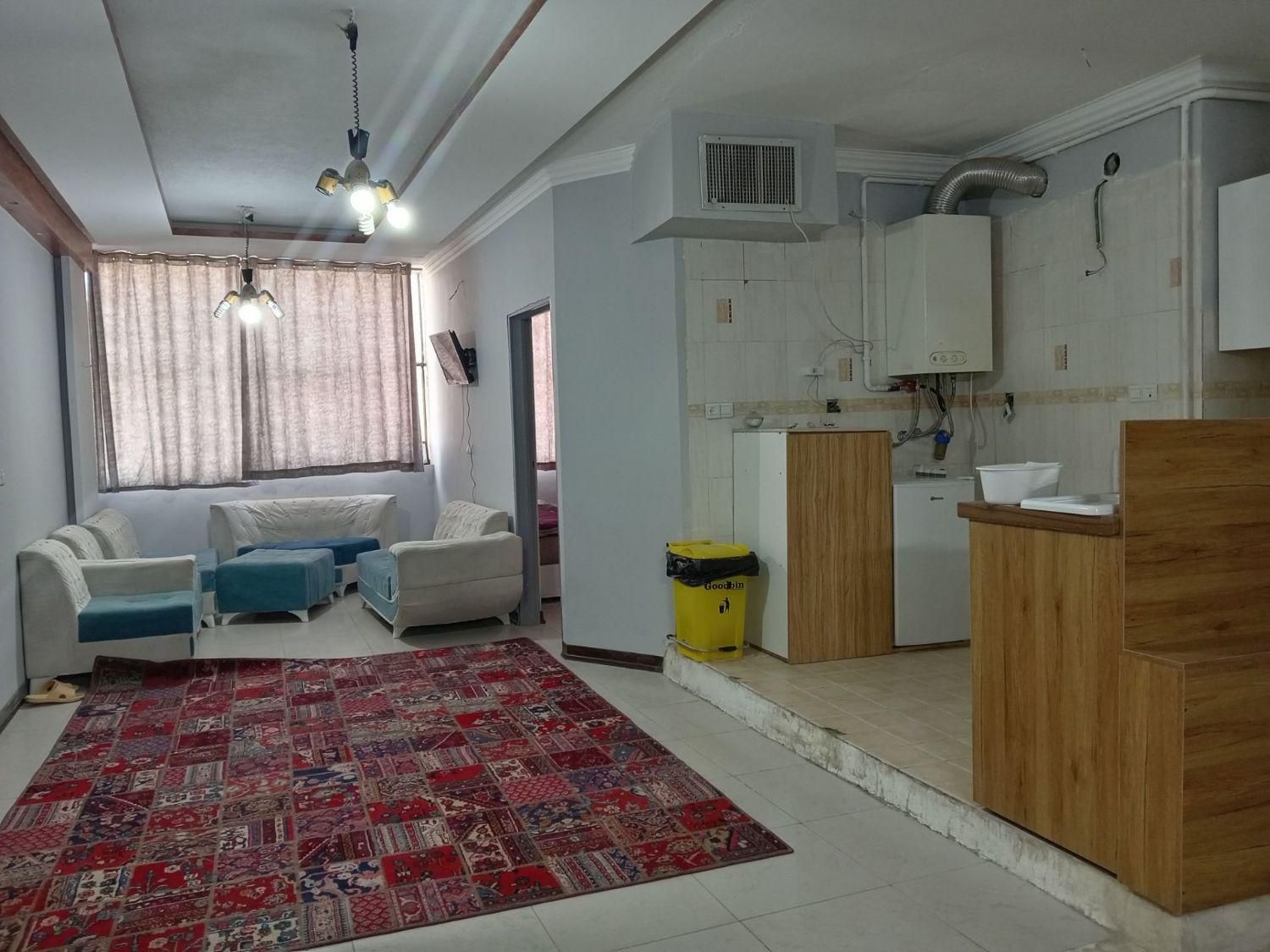 اجاره روزانه موقت سه خواب  ۱۶۰ متری|اجارهٔ کوتاه‌مدت آپارتمان و سوئیت|کرمان, |دیوار