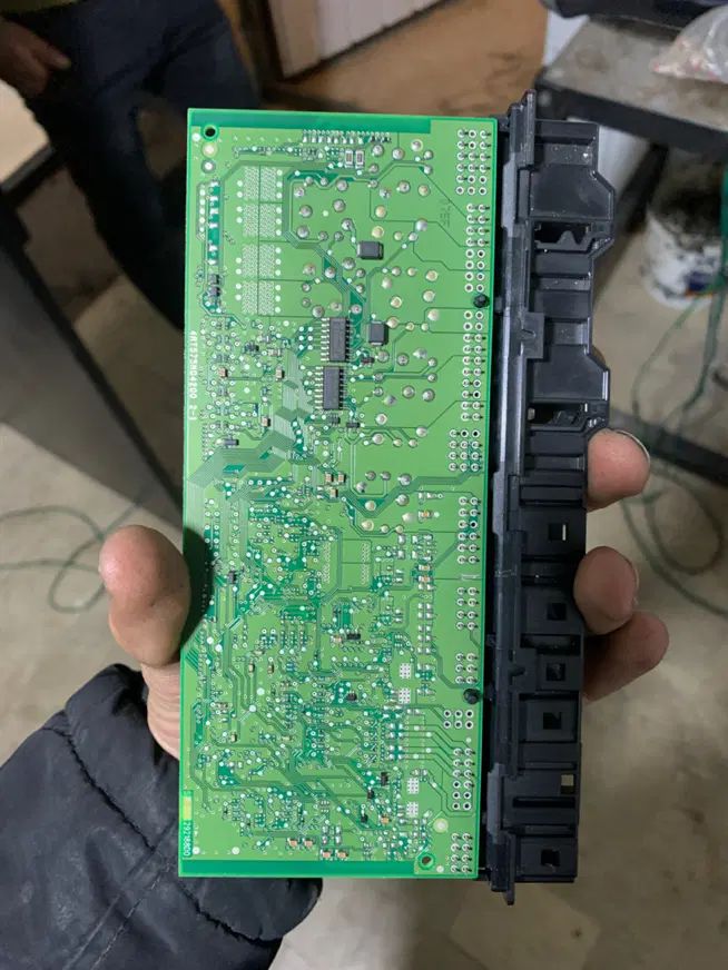 تعمیرات صندلی برقی یونیت بی ام و بنز لکسوس هیوندای|خدمات موتور و ماشین|تهران, تهران‌نو|دیوار