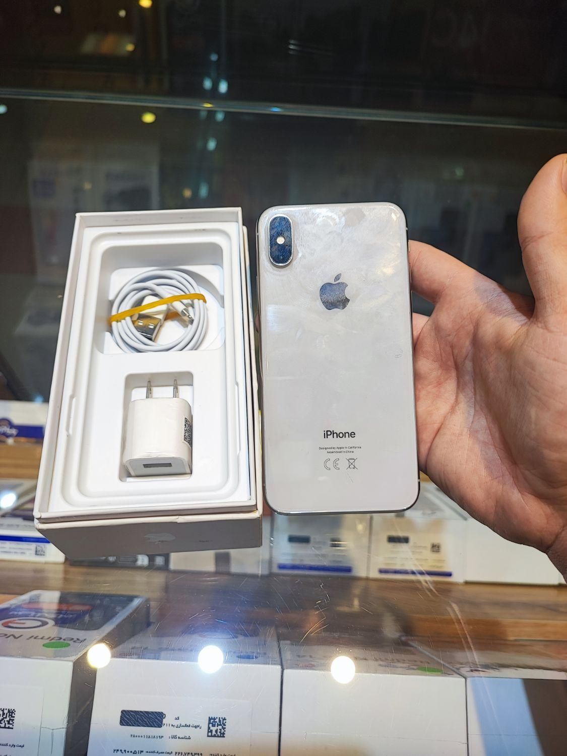 اپل iPhone X با حافظهٔ ۶۴ گیگابایت|موبایل|اراک, |دیوار