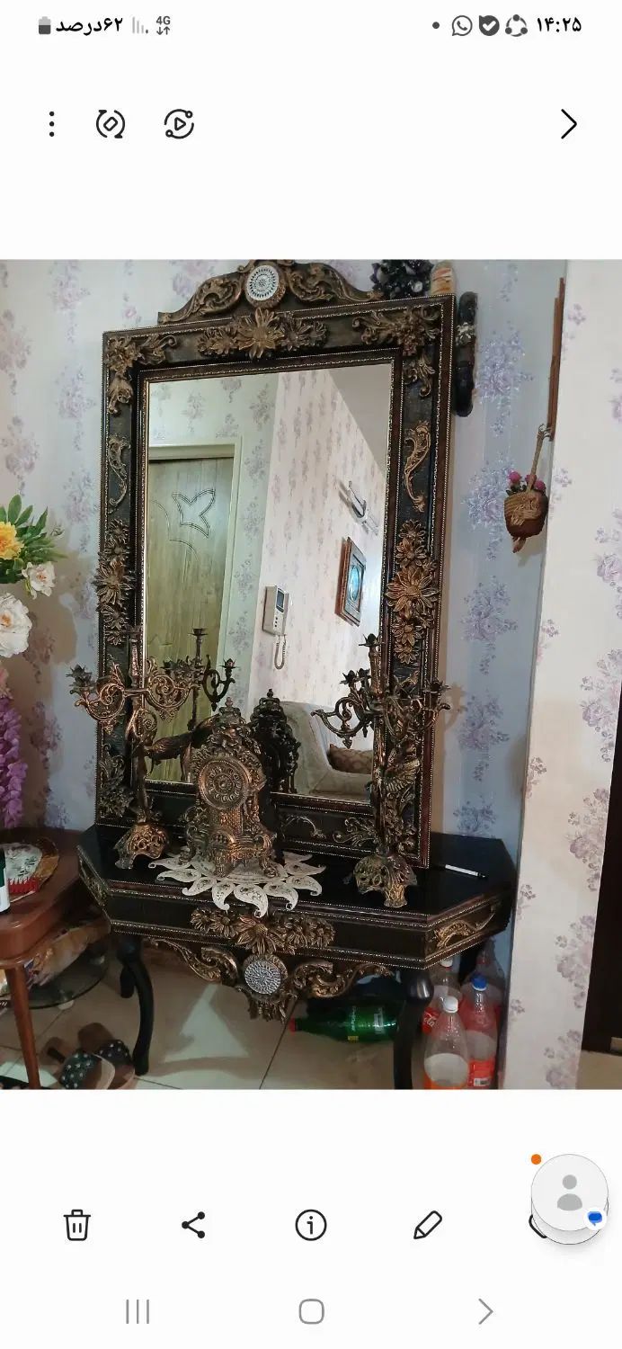 اینه کنسول سالم وزیبا همراه۲شمعدان ویک ساعت دکوری|مبلمان خانگی و میز عسلی|ری, حمزه‌آباد|دیوار