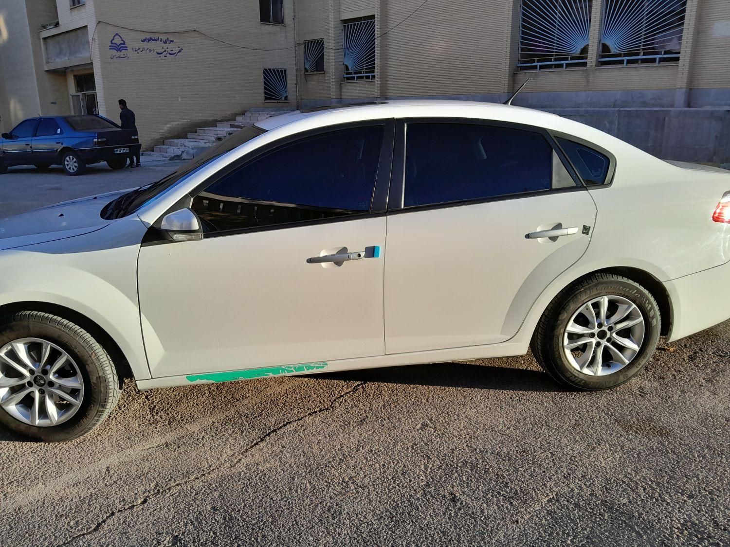 برلیانس H330 اتوماتیک 1650cc، مدل ۱۳۹۷|خودرو سواری و وانت|صدرا-فارس, فاز ۱|دیوار