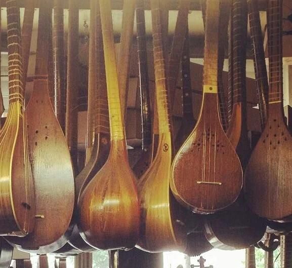 فروش سه تار و تار|سازهای سنتی|خرم‌آباد, |دیوار