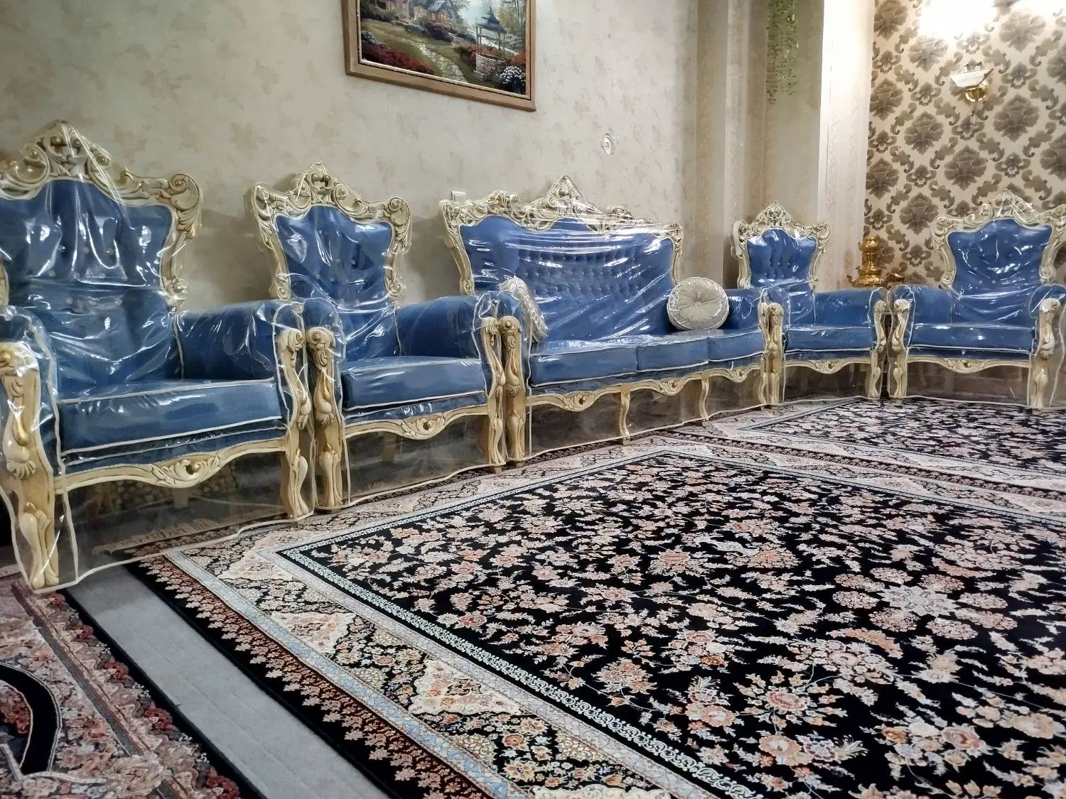 فروش مبل ونیز وعسلی هفت نفره و میز تلویزیون|مبلمان خانگی و میز عسلی|اسلام‌شهر, شهرک قائمیه|دیوار